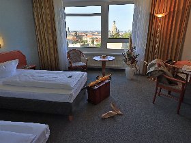  2 Tage Dresden erleben! Direkt  an der Brühlschen Terrasse am Elbufer