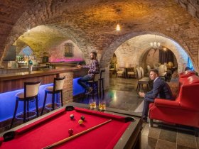 Kurzurlaub in Tata – Erholung pur mit Kristall Wellness inkl. Halbpension | 2 Nächte