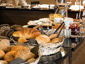 3 Tage Ostern in Bonn – Frühlingserwachen unter blühenden Kirschbäumen