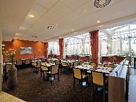 3 Tage Ostern in Bonn – Frühlingserwachen unter blühenden Kirschbäumen