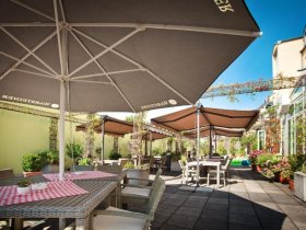 3 Tage Ostern in Bonn – Frühlingserwachen unter blühenden Kirschbäumen