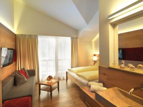 Winter-Wandern & Wellness inkl. Halbpension inmitten der Salzburger Bergwelt | zahl 3, bleib 4