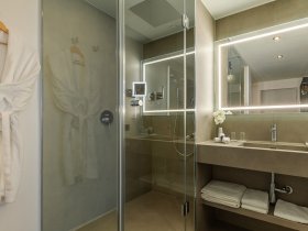 Valentinstag über den Dächern der Stadt in Erfurt - 2 Tage